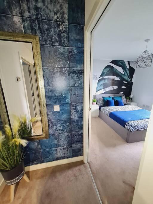 Stylish 2 Bedroom Apartment / Free Gated Parking Glasgow Bagian luar foto